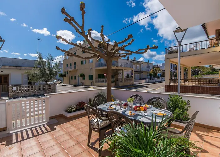 Ideal Retreat For 4 Guests In Can Picafort
