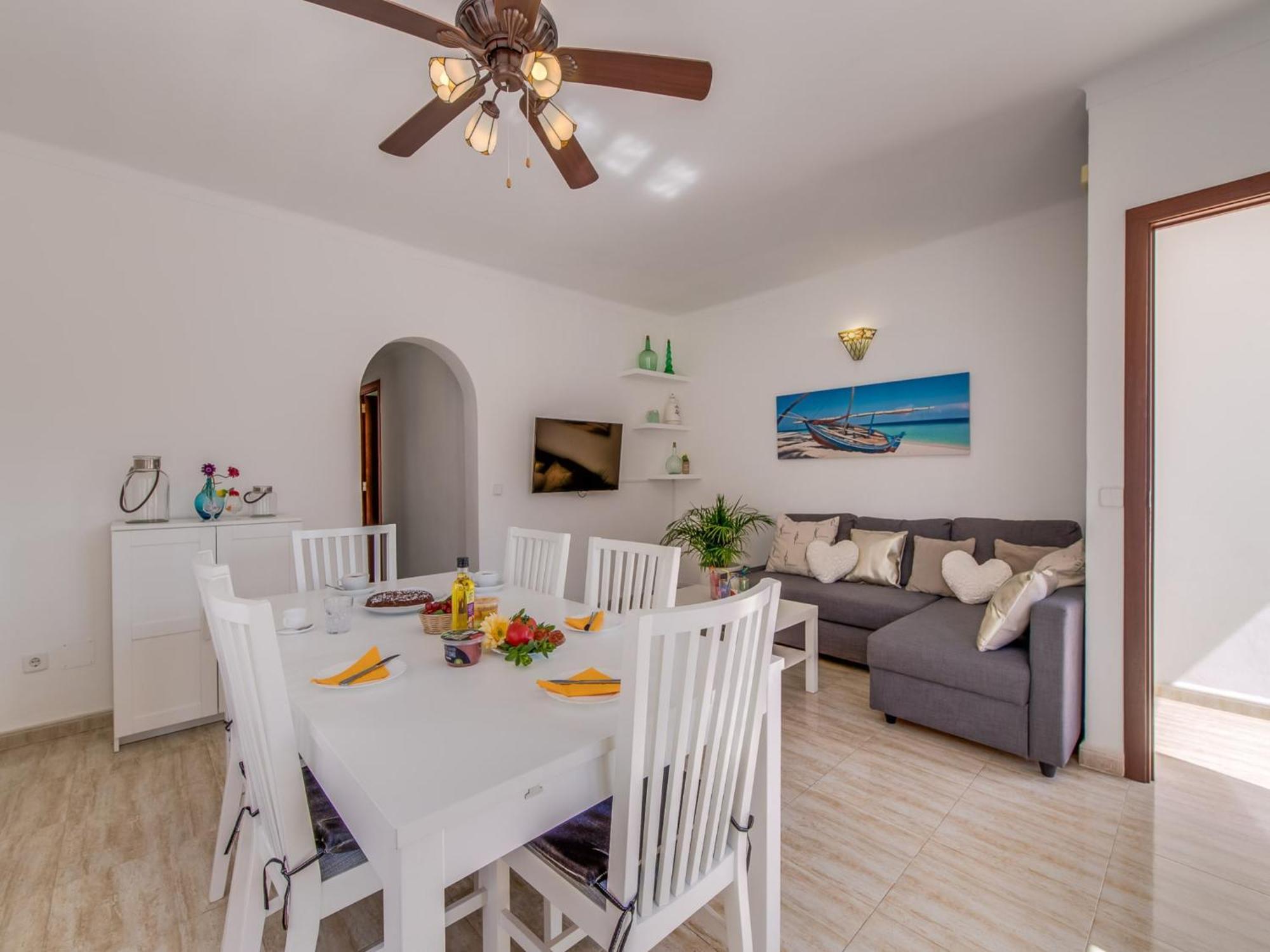 Ideal Retreat For 4 Guests In Picafort Ferienhaus *