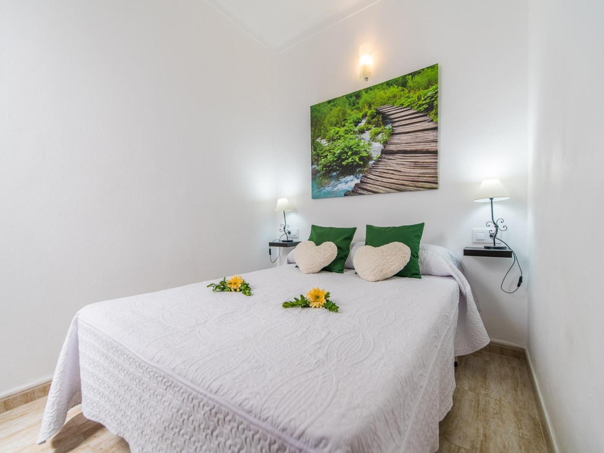 Ideal Retreat For 4 Guests In Picafort Ferienhaus *