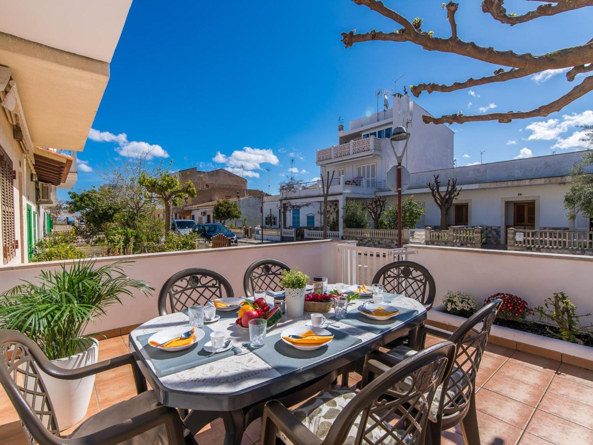 Ideal Retreat For 4 Guests In Picafort
